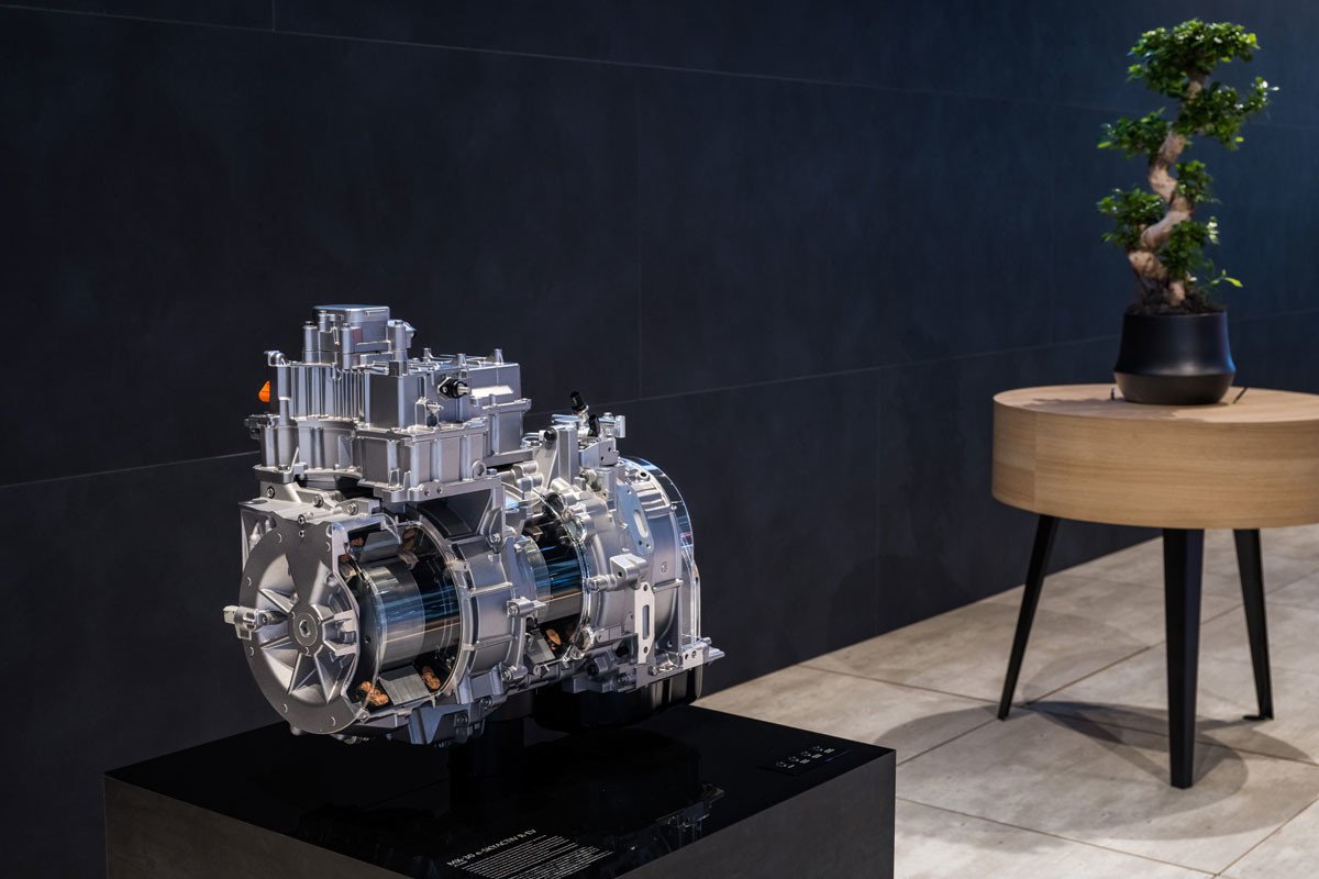Mazda MX-30 e-Skyactiv R-EV 2023: precio, consumo, autonomía y todos los datos