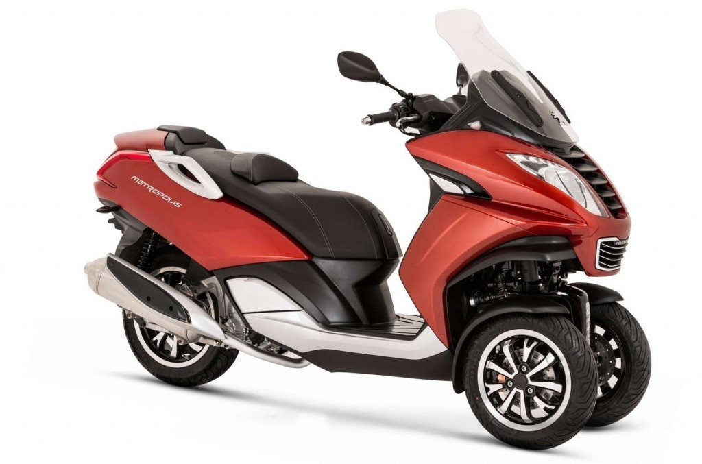 Peugeot Metropolis: Se conduce con carnet de coche