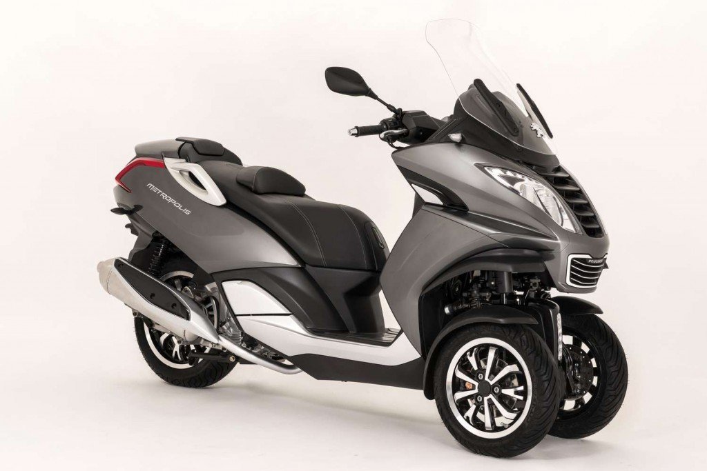 Peugeot Metropolis: Se conduce con carnet de coche