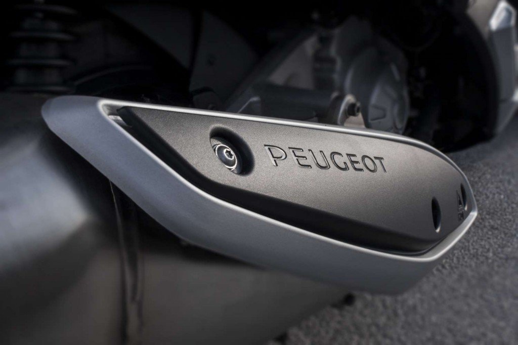 Peugeot Metropolis: Se conduce con carnet de coche
