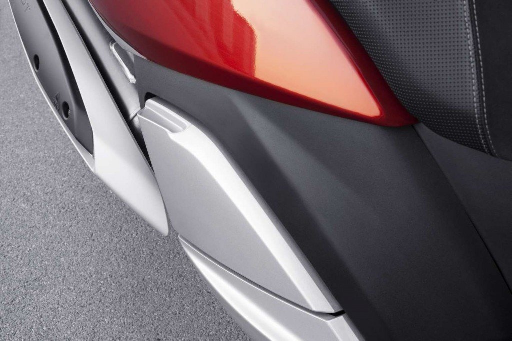 Peugeot Metropolis: Se conduce con carnet de coche