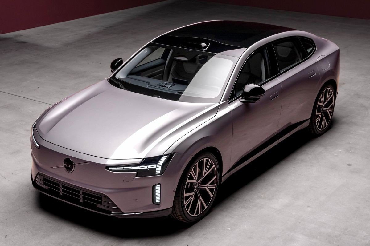 Volvo ES90