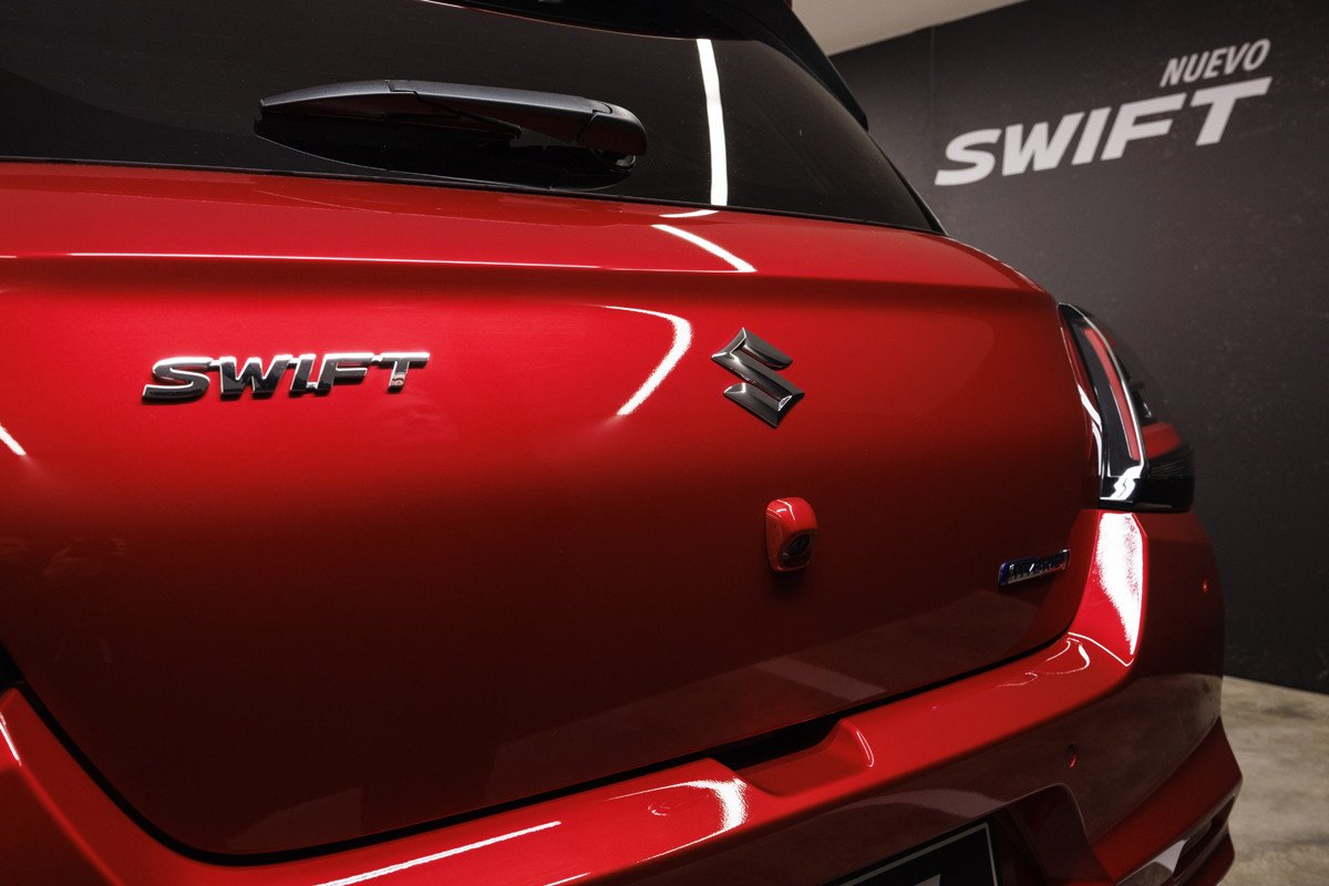 Nuevo Suzuki Swift 2024: precios y datos de un coche urbano con etiqueta ECO