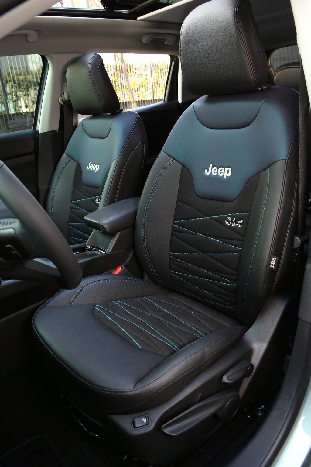 Nuevas mecánicas híbridas ligeras e-Hybrid para los Jeep Renegade y Compass