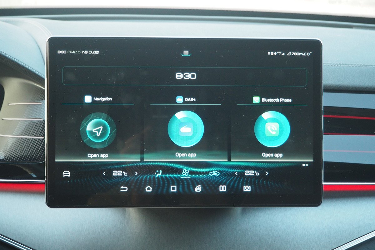 Prueba y opinión del BYD Tang: interior, autonomía, precio y sus principales rivales