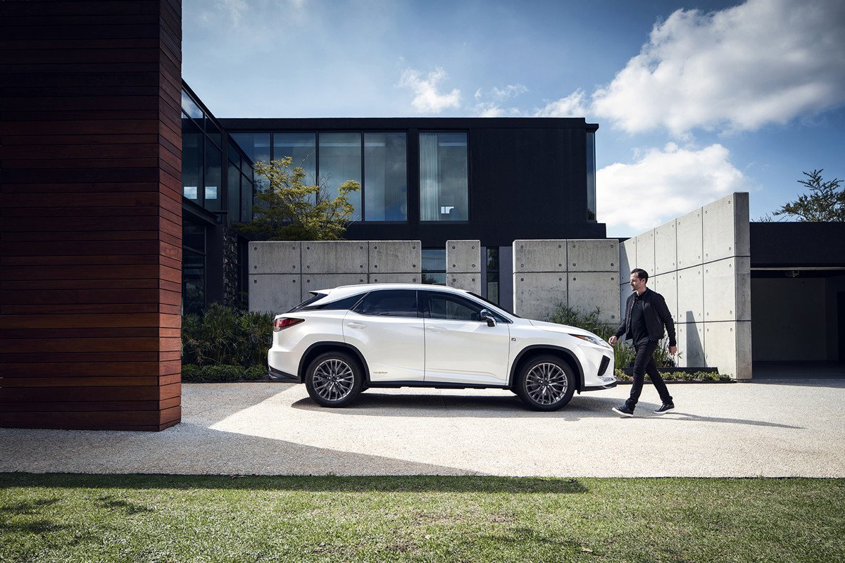 Nuevo Lexus RX: a finales de año con leves cambios