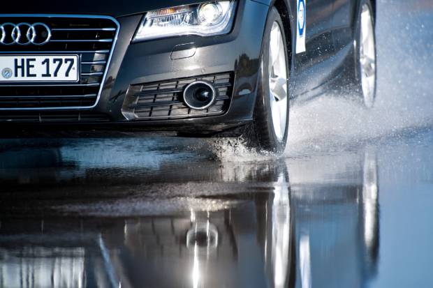 Aquaplaning: qué es y cómo evitarlo