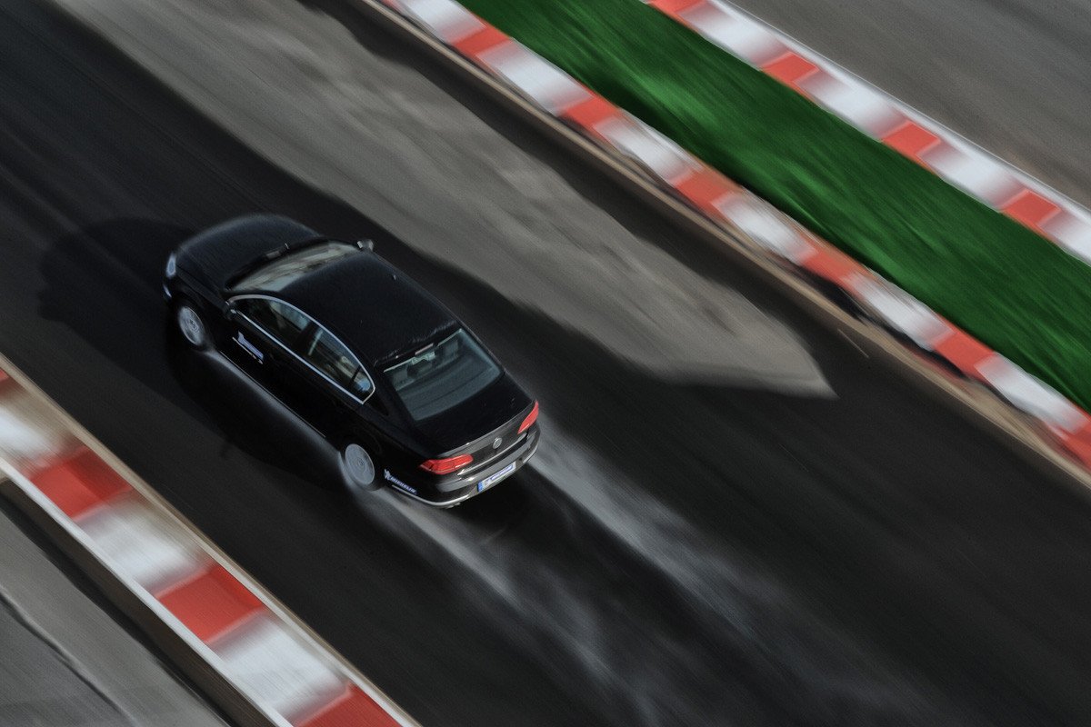 aquaplaning