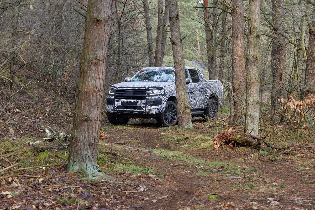 Primeras imágenes, con camuflaje, del nuevo Volkswagen Amarok