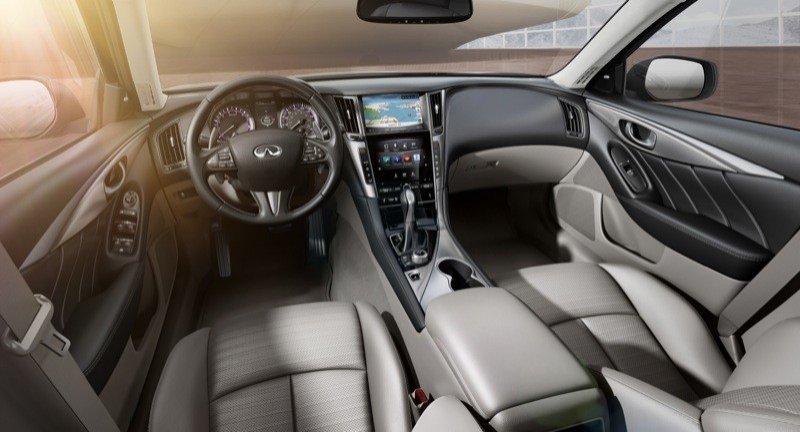 Primeras fotos del Infiniti Q50, filtrado en Internet