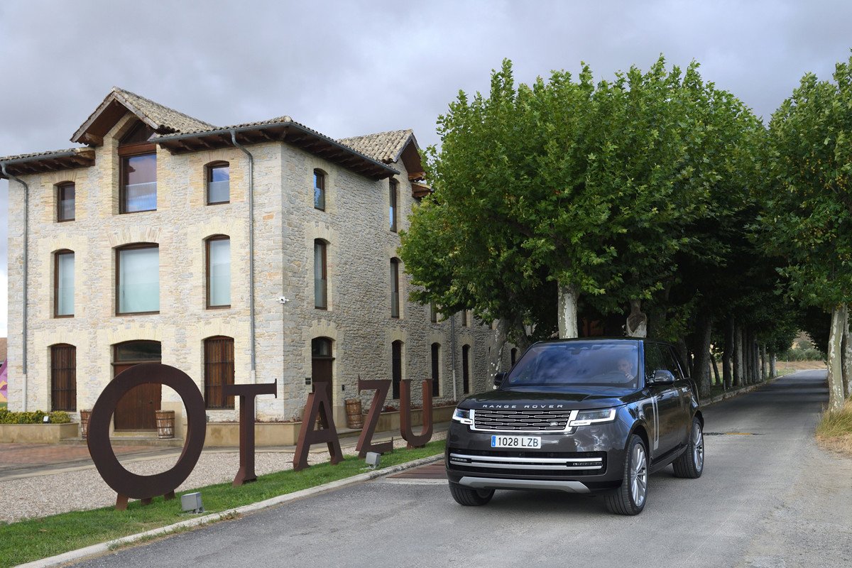 Prueba nuevo Range Rover 2022: el rey de los todoterreno de lujo 