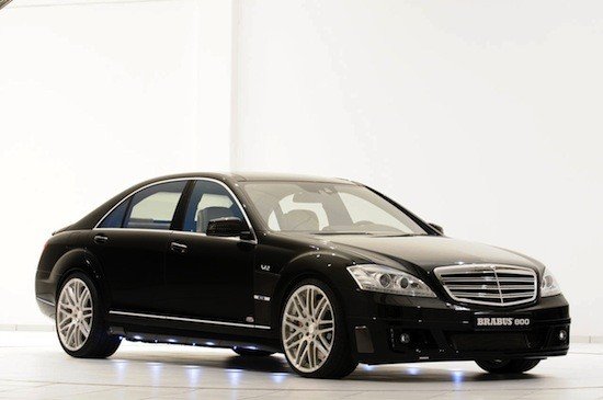 Brabus iBusiness 2.0: el primer coche multimedia basado en el Apple iPad 2