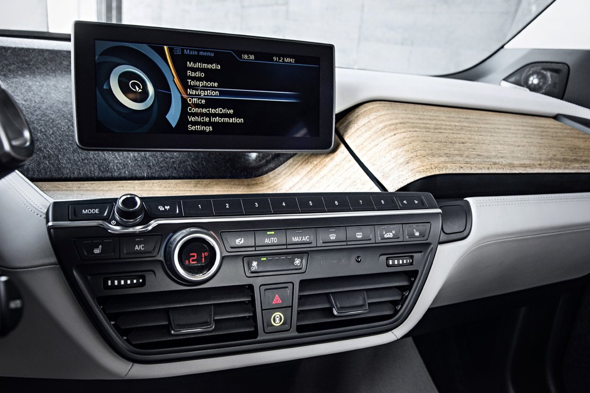 BMW i3: fotos y datos oficiales del nuevo coche eléctrico de BMW