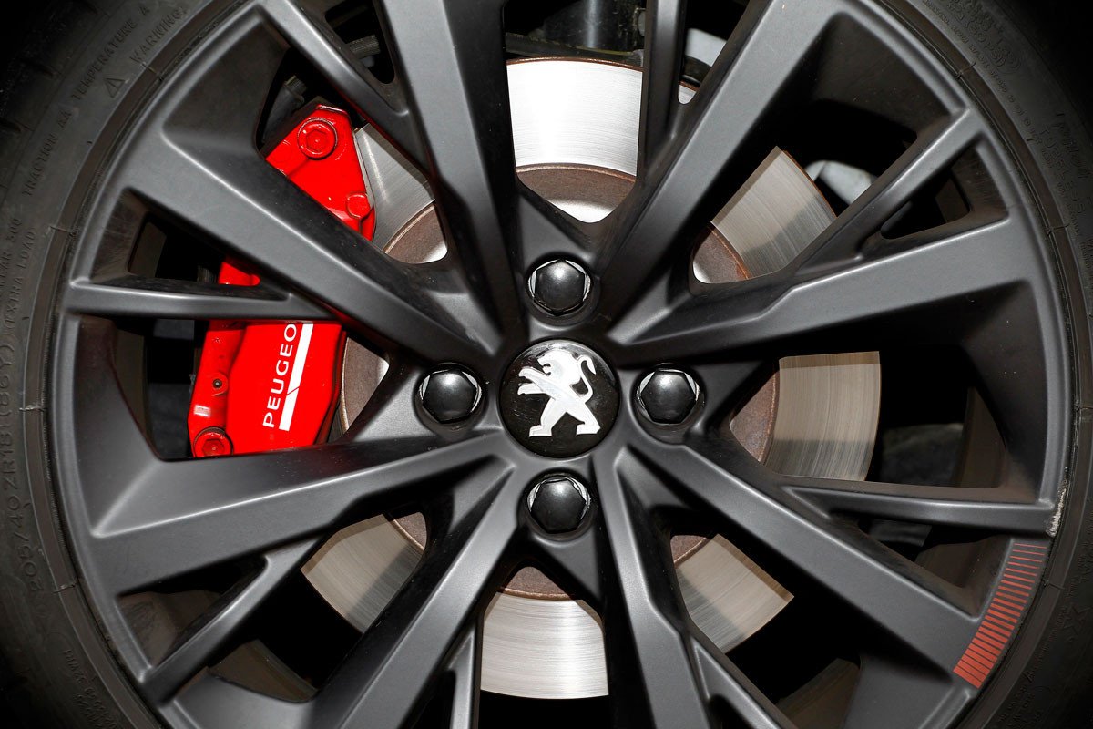 Prueba: Peugeot 208 GTI by Peugeot Sport