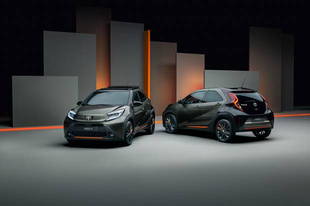 Toyota Aygo X Cross acabados, opciones de equipamiento y precios