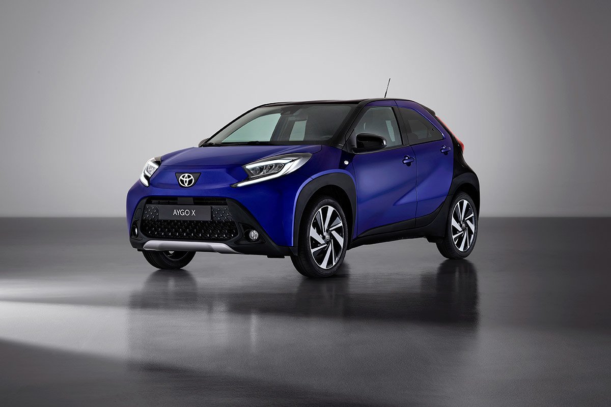 Toyota Aygo X Cross acabados, opciones de equipamiento y precios
