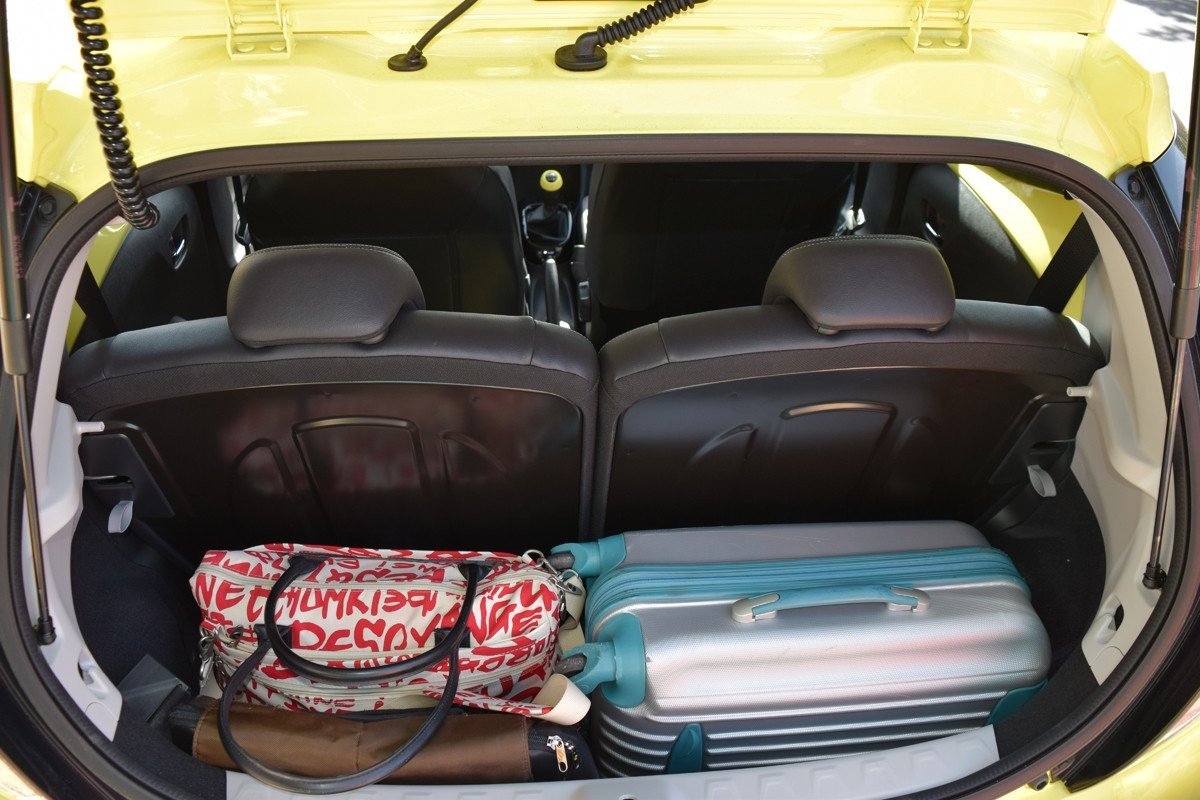 Prueba Toyota Aygo 1.0: ¿se pueden hacer viajes con un coche urbano?