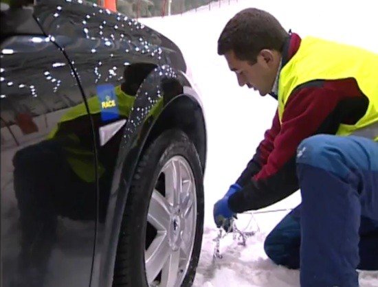 Cadenas de nieve para el coche: ¿Cómo colocarlas?