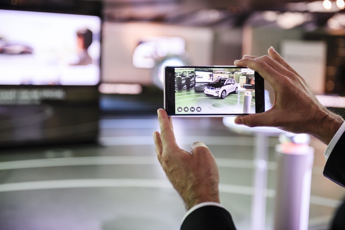 BMW en el CES de Las Vegas: conducción autónoma y realidad aumentada