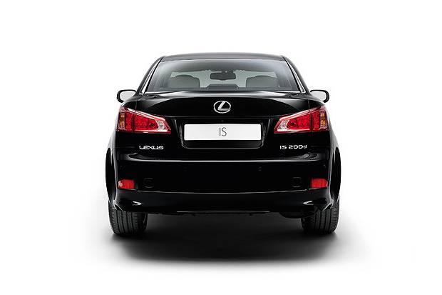 Un Lexus IS 200d por 200 euros al mes