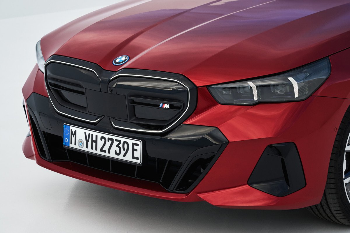Llega la octava generación del BMW Serie 5: no te pierdas su nuevo y llamativo interior