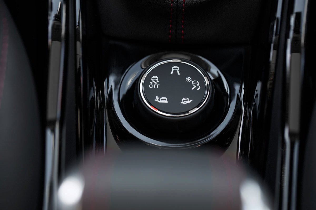 Gama SUV de Peugeot: 2008, el aventurero