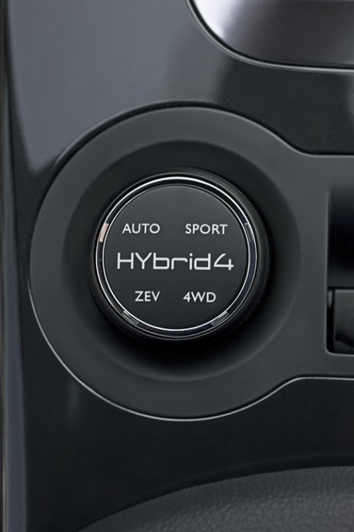 Peugeot 3008 Hybrid4: probamos el primer coche híbrido Diesel