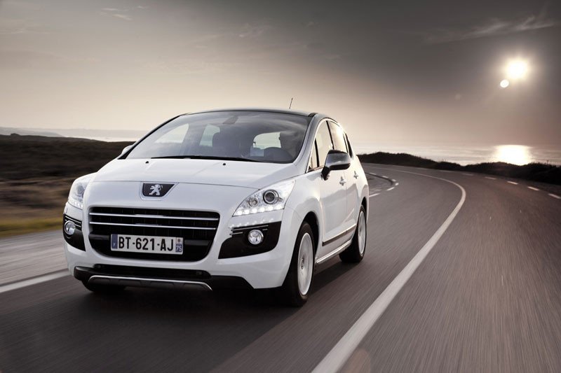 Peugeot 3008 Hybrid4: probamos el primer coche híbrido Diesel