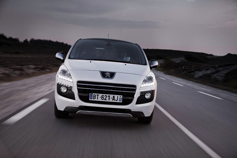 Peugeot 3008 Hybrid4: probamos el primer coche híbrido Diesel