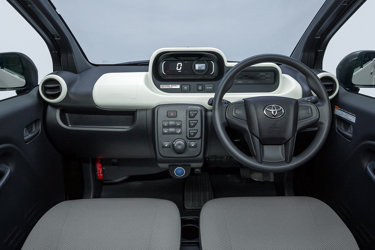 Nuevo Toyota C+pod, el ultimo ultracompacto eléctrico japonés