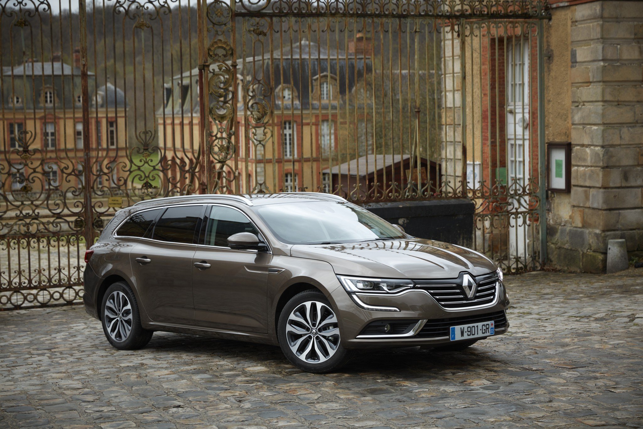 Prueba Renault Talisman Sport Tourer: mitad berlina, mitad familiar