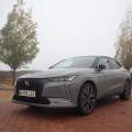 Prueba y opinión del DS 4: cómo va la variante E-Tense, precio y medidas