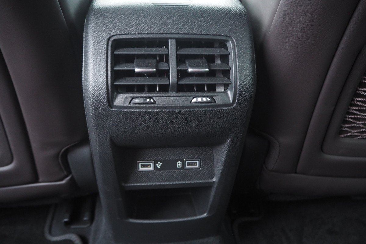 Prueba y opinión del DS 4: cómo va la variante E-Tense, precio y medidas