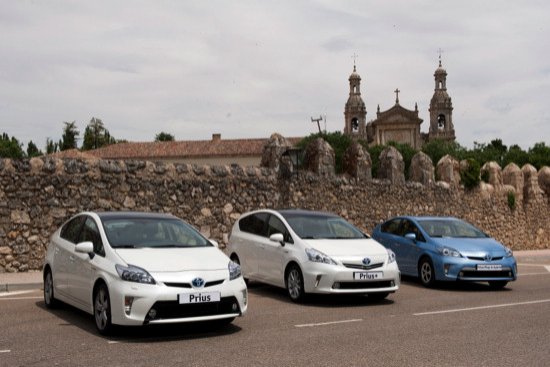 Prueba Toyota Hybrid: gama de coches híbridos de Toyota
