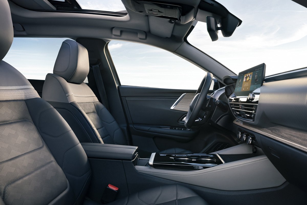 Citroën C5 X estrena motor híbrido enchufable más barato y con más autonomía 