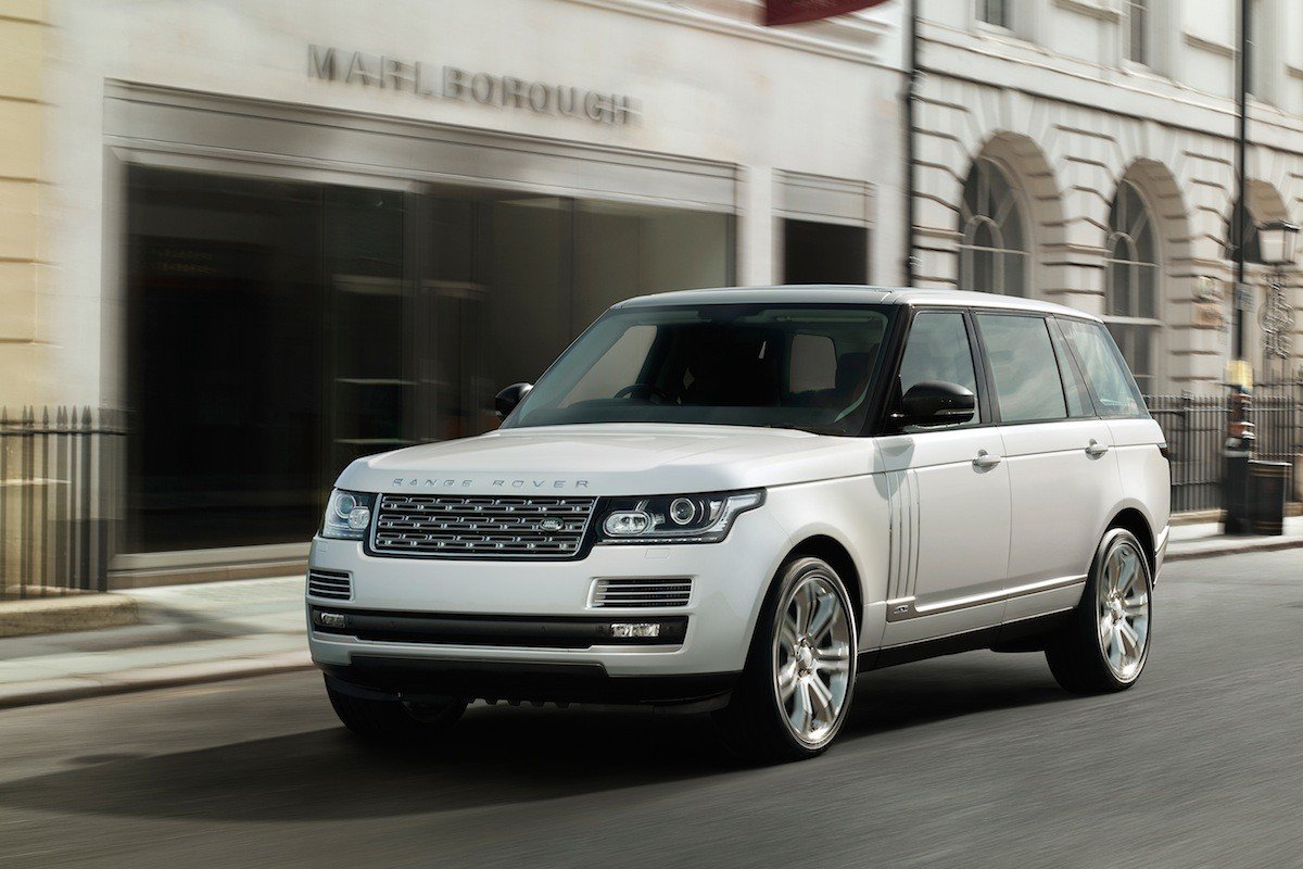 Range Rover LWB de batalla larga a partir de 145.400 €