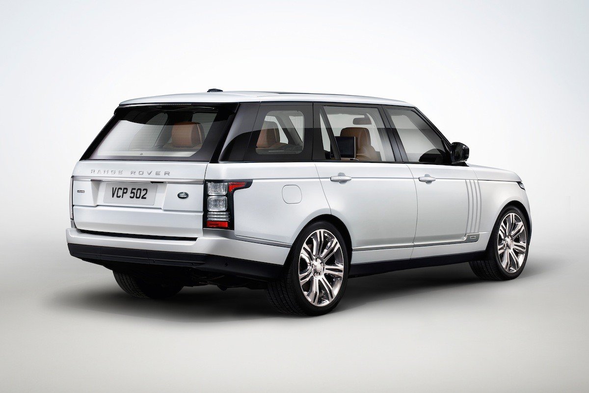 Range Rover LWB de batalla larga a partir de 145.400 €
