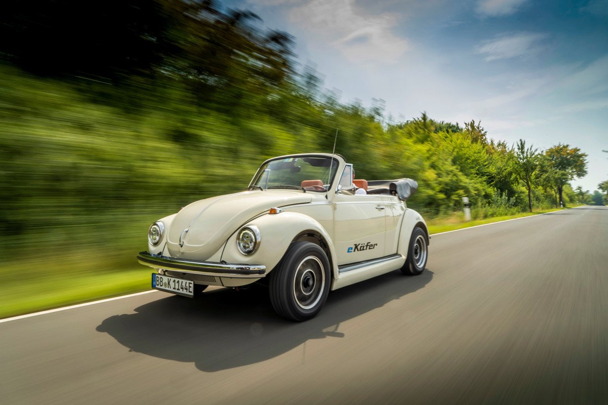 Convertir un Volkswagen Beetle clásico en eléctrico ya es posible