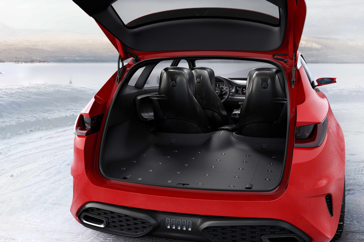 Kia Sportspace, adelantando un Optima familiar