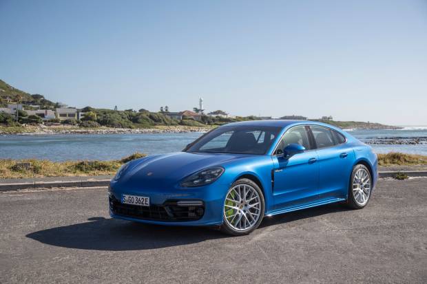 Prueba Porsche Panamera 4 E-Hybrid: pinta en verde