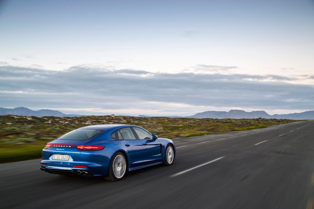 Prueba Porsche Panamera 4 E-Hybrid: pinta en verde