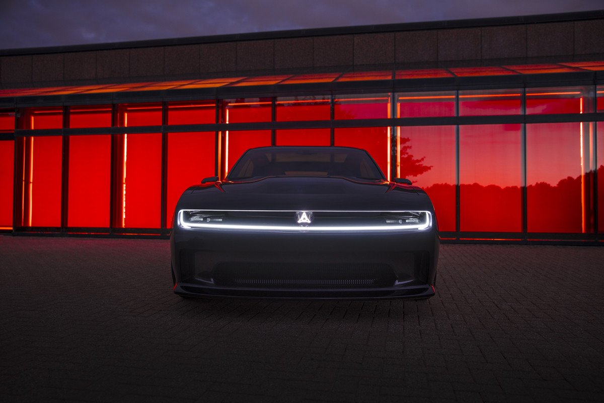 Dodge Charger Daytona SRT Concept: motor eléctrico, sonido en el escape y cambio manual