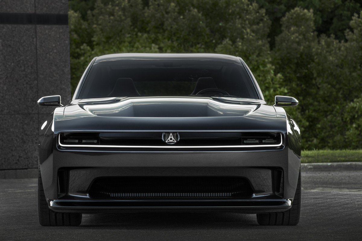 Dodge Charger Daytona SRT Concept: motor eléctrico, sonido en el escape y cambio manual
