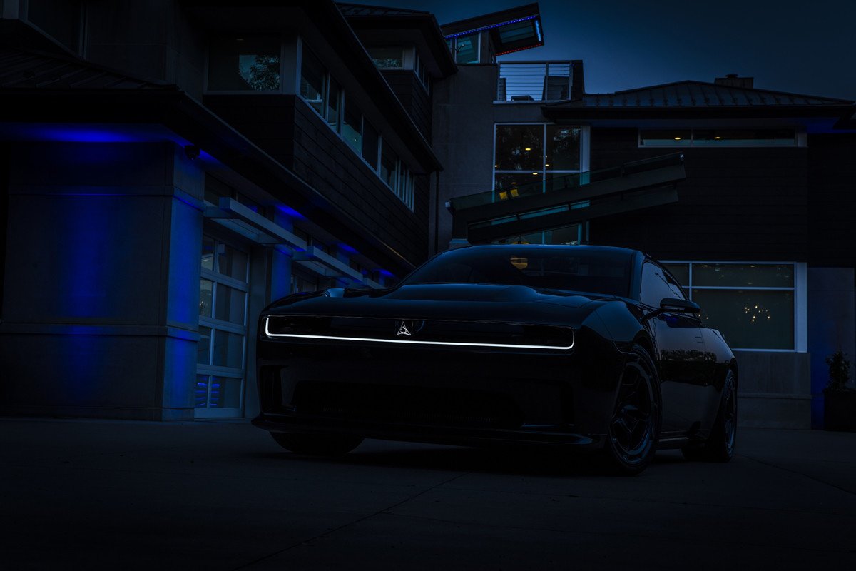 Dodge Charger Daytona SRT Concept: motor eléctrico, sonido en el escape y cambio manual