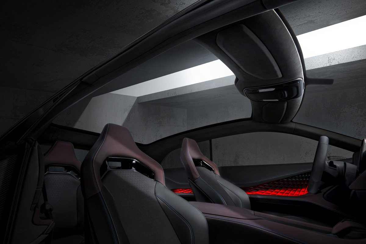 Dodge Charger Daytona SRT Concept: motor eléctrico, sonido en el escape y cambio manual