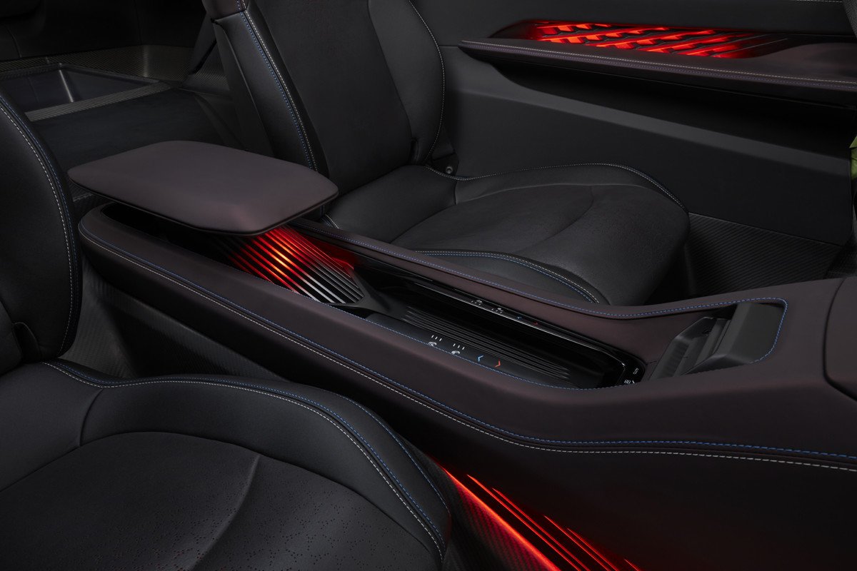 Dodge Charger Daytona SRT Concept: motor eléctrico, sonido en el escape y cambio manual