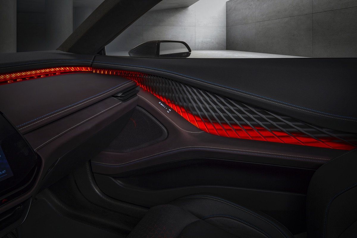 Dodge Charger Daytona SRT Concept: motor eléctrico, sonido en el escape y cambio manual