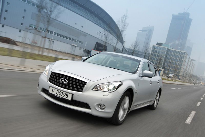 Prueba: Infiniti M35h, probamos el nuevo híbrido de lujo de Infiniti