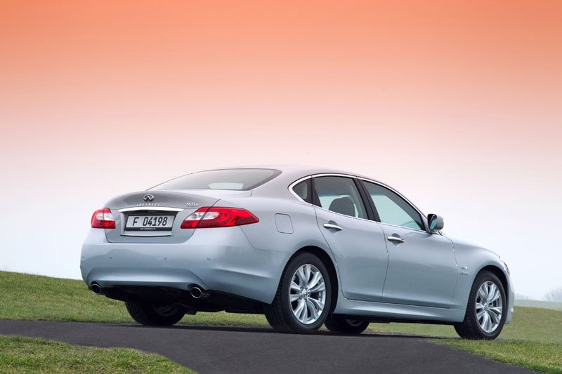 Prueba: Infiniti M35h, probamos el nuevo híbrido de lujo de Infiniti