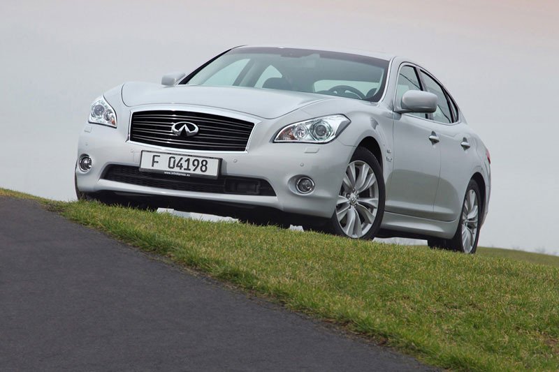 Prueba: Infiniti M35h, probamos el nuevo híbrido de lujo de Infiniti